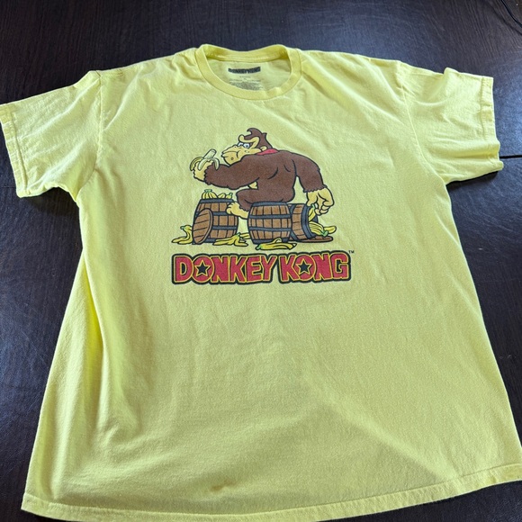 Nintendo Other - Yellow Donkey Kong Graphic T-Shirt Sx XL